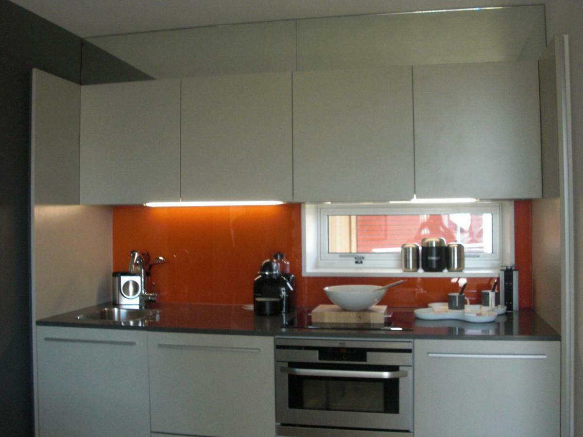Luxury Modern Apartment Лестер Экстерьер фото